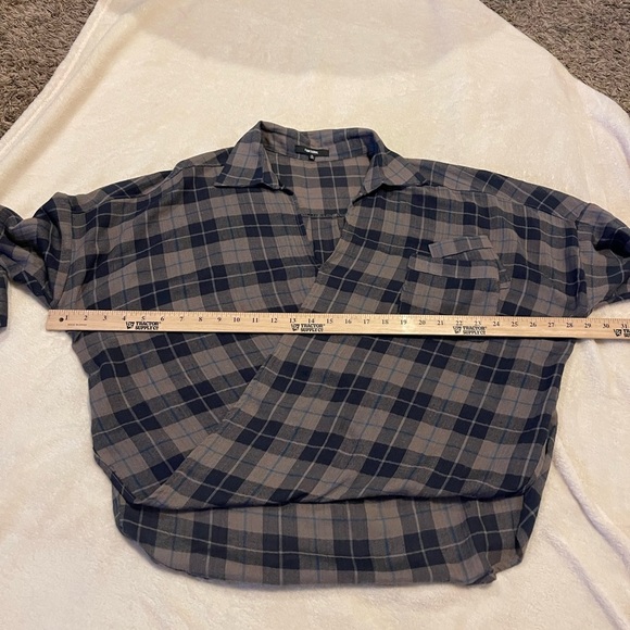 Funktional revolve wool lightweight fold front flannel button up - Picture 4 of 7